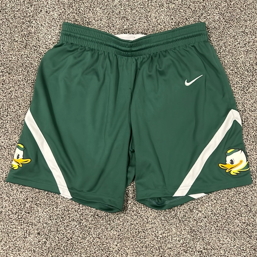 Nike Oregon duck shorts